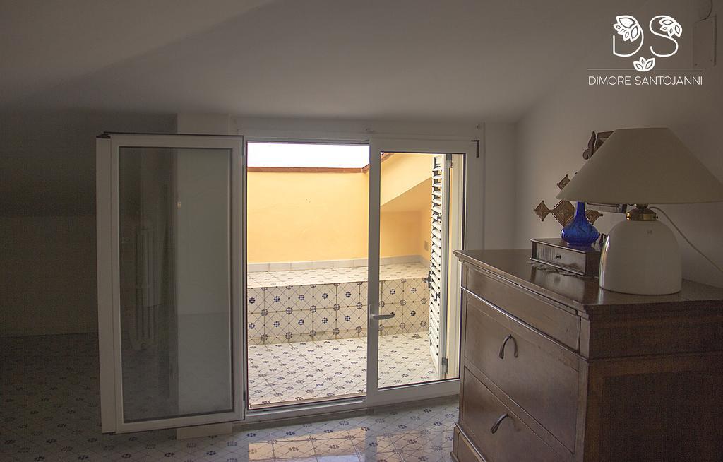 Dimore Santojanni - La Casa Sul Porto Маратеа Екстериор снимка